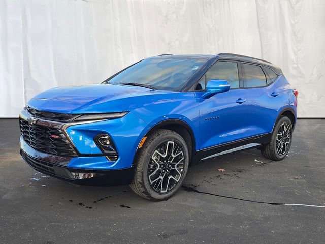 2026 Chevrolet Blazer RS photo 2