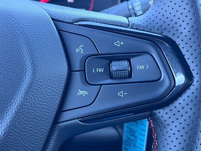 2026 Chevrolet Trax RS - Photo 16