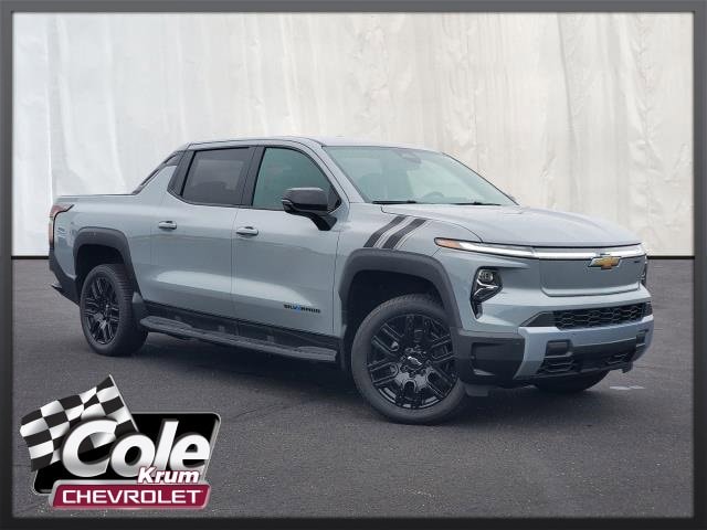 2025 Chevrolet Silverado EV Truck 