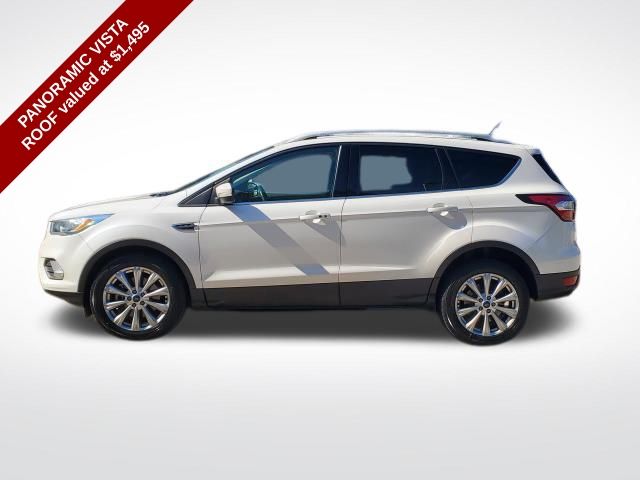2017 Ford Escape Titanium photo 2