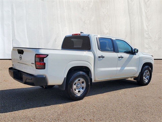 2024 Nissan Frontier S photo 4