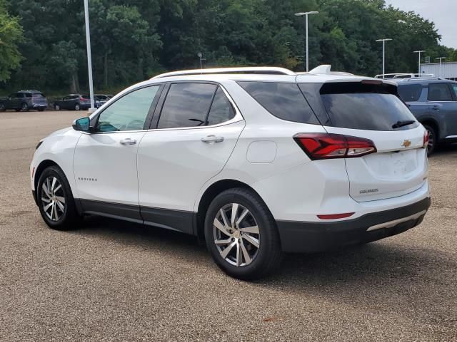 2022 Chevrolet Equinox Premier photo 2