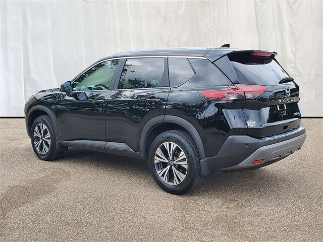2023 Nissan Rogue SV photo 3