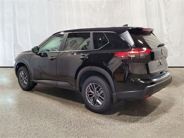 2024 Nissan Rogue S photo 3