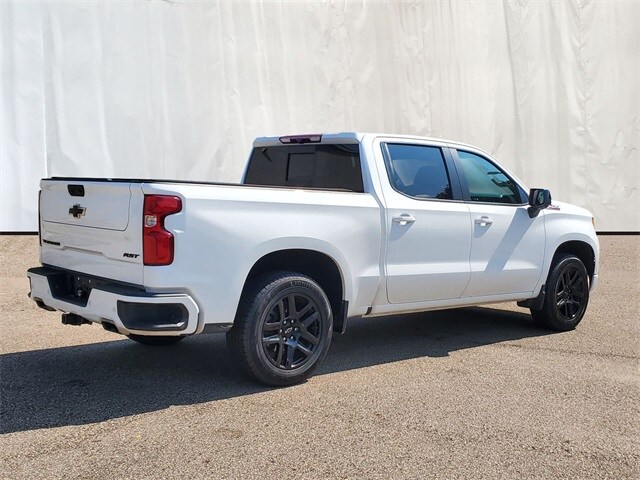 2022 Chevrolet Silverado 1500 RST photo 3