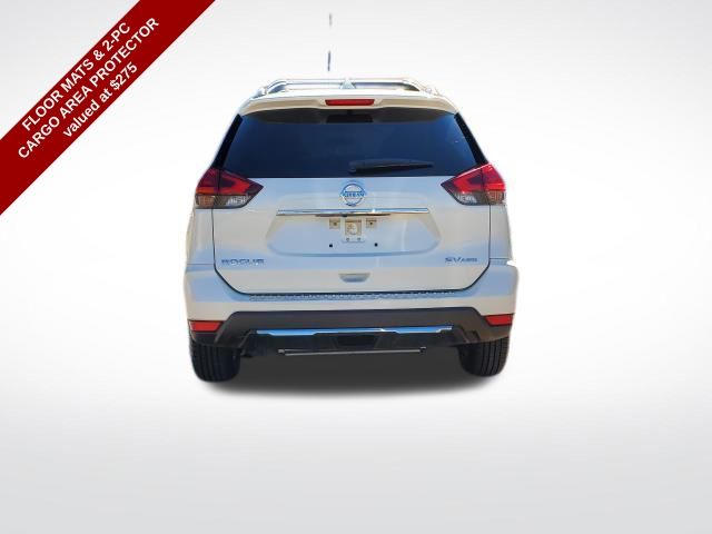 2018 Nissan Rogue SV photo 2