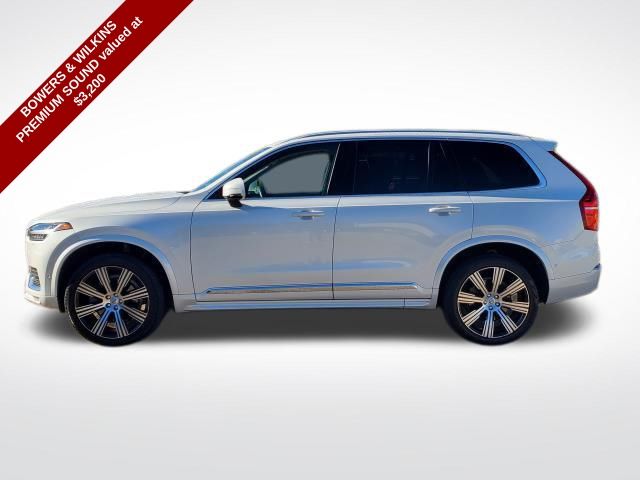 2023 Volvo XC90 AWD Ultimate photo 2