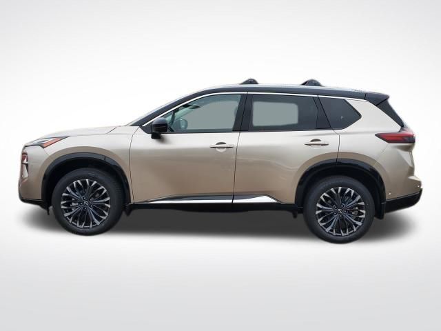 2026 Nissan Rogue Platinum photo 2