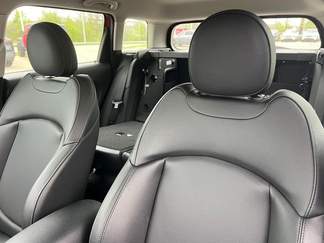 2023 MINI Clubman S - Photo 12