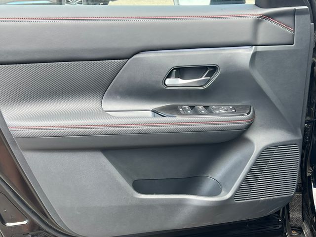 2026 Nissan KICKS SR AWD - Photo 11