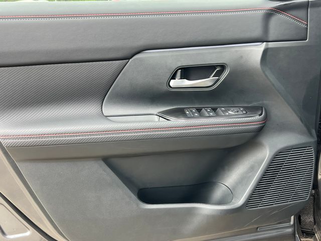 2026 Nissan KICKS SR AWD - Photo 11