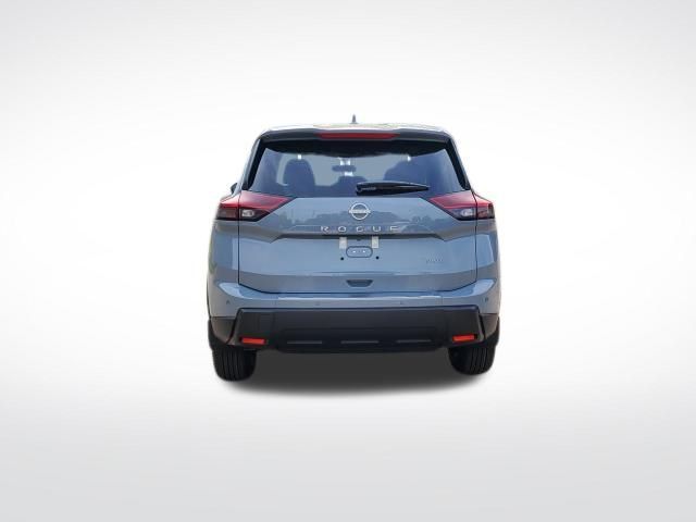 2026 Nissan Rogue SV photo 4