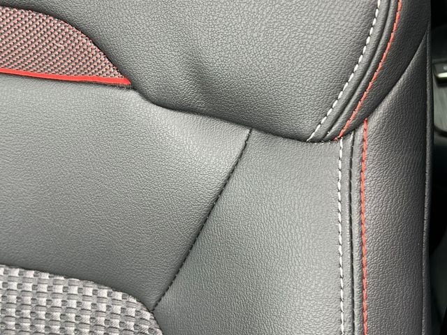 2026 Nissan KICKS SR AWD - Photo 11
