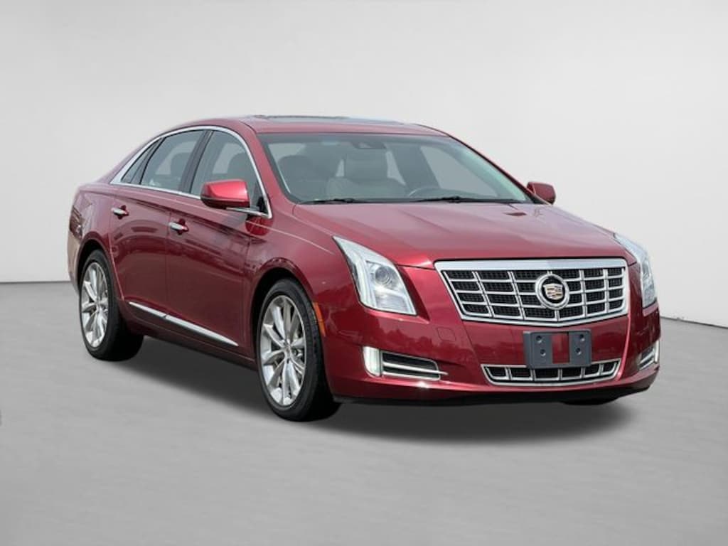 Used 2013 CADILLAC XTS Luxury Sedan