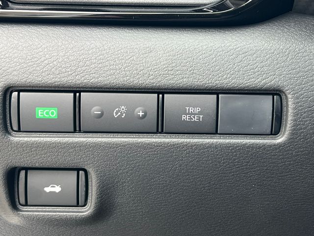 2025 Nissan Sentra SR - Photo 14