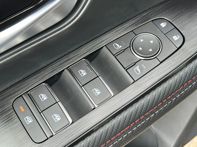 2026 Nissan KICKS SR AWD - Photo 12