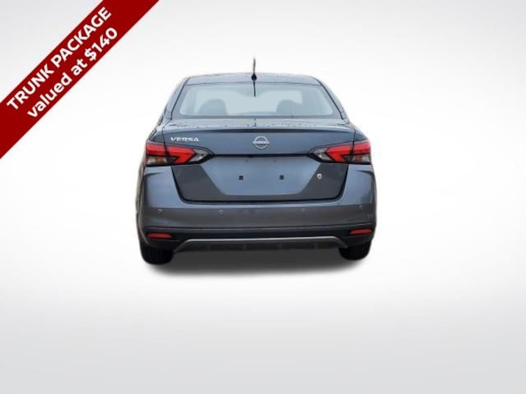 New 2025 Nissan Versa 1.6 S Sedan