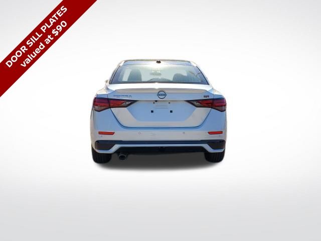 2025 Nissan Sentra SR photo 4