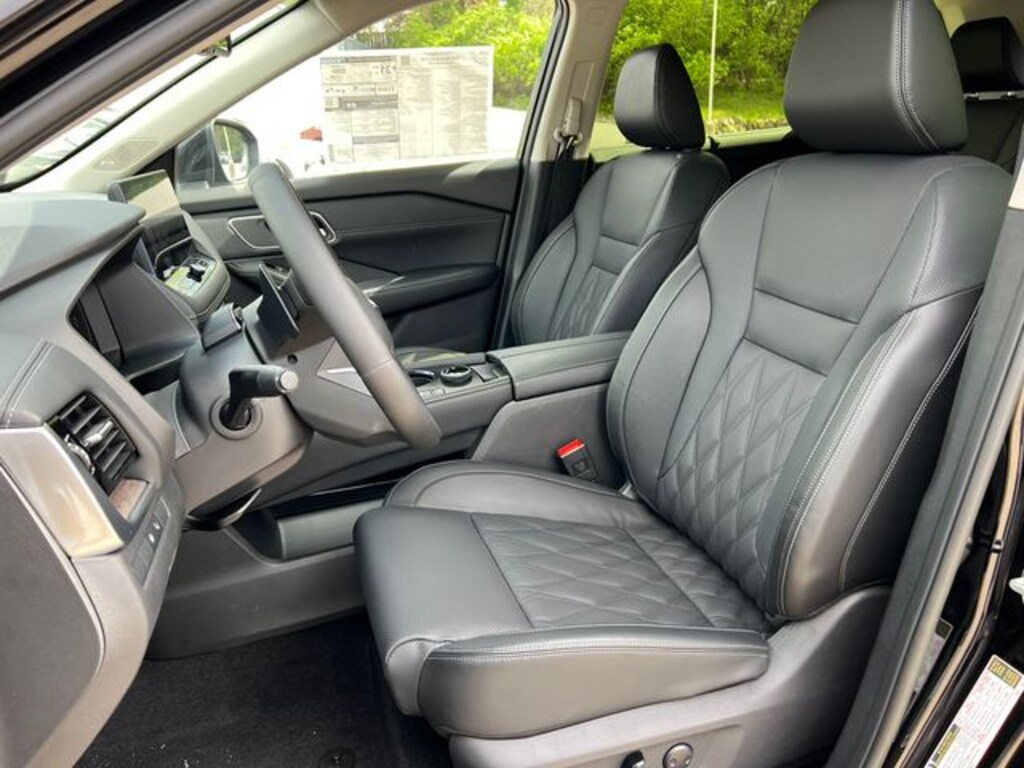 New 2026 Nissan Rogue Platinum SUV