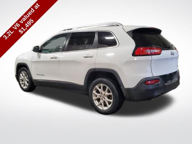 2014 Jeep Cherokee Latitude photo 2