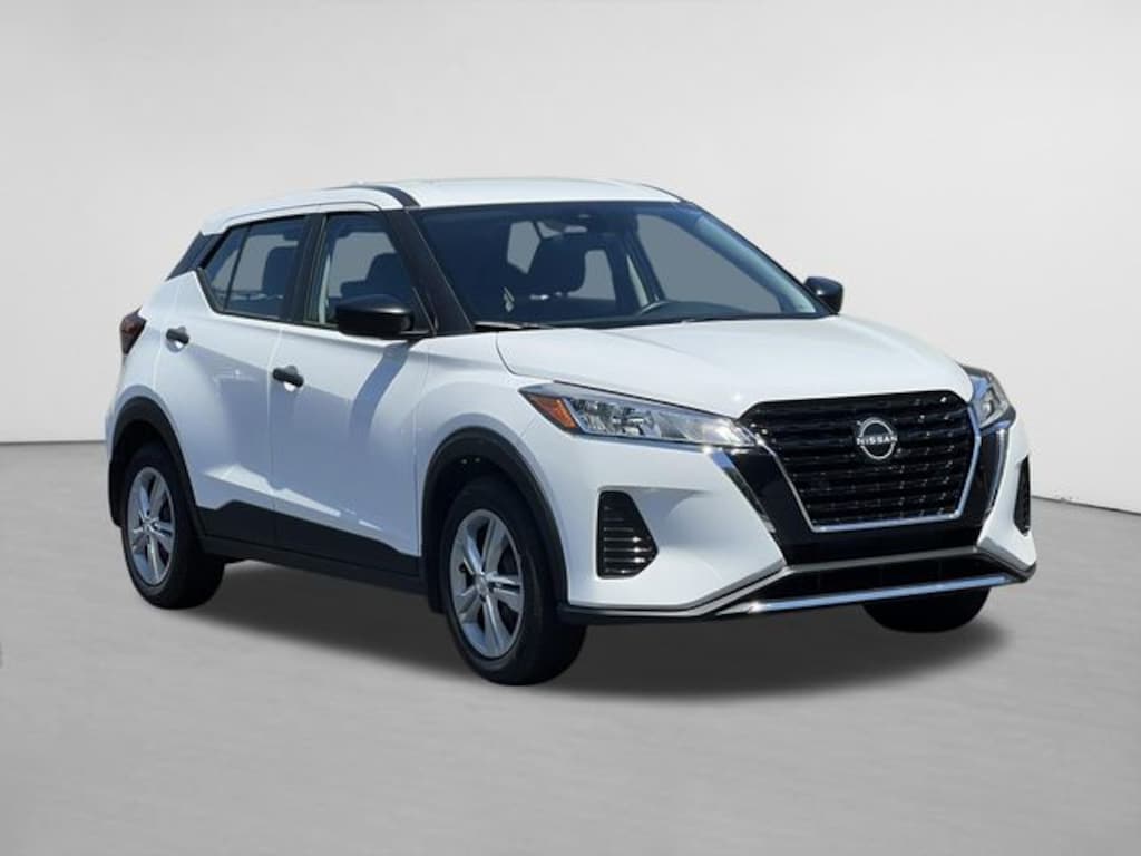 Used 2024 Nissan Kicks S SUV
