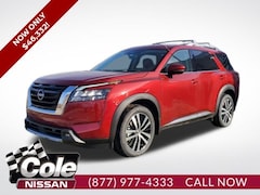 2025 Nissan Pathfinder Platinum SUV