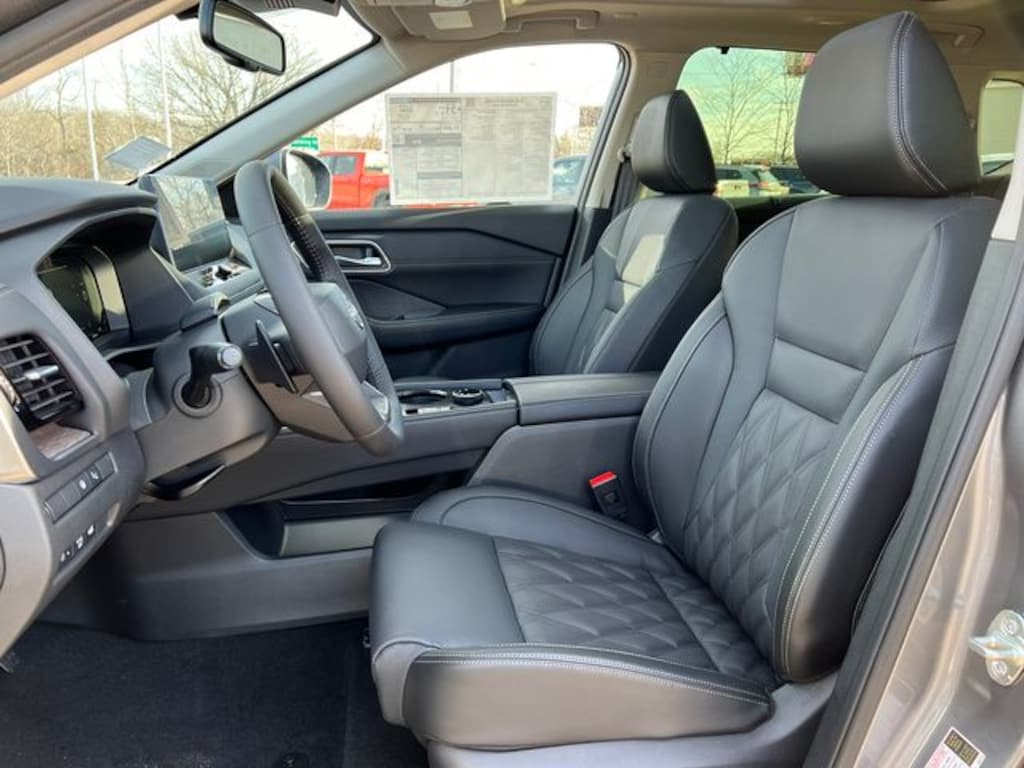 New 2026 Nissan Rogue Platinum SUV
