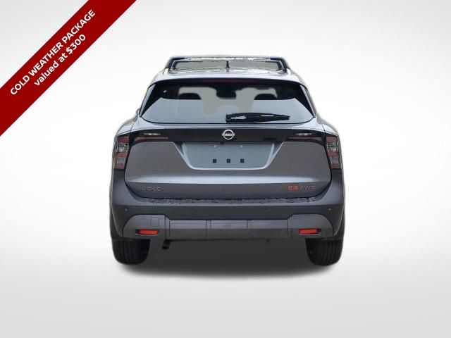 2026 Nissan Kicks SR photo 4