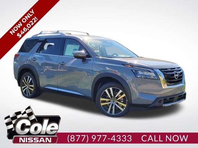 2025 Nissan Pathfinder SUV 