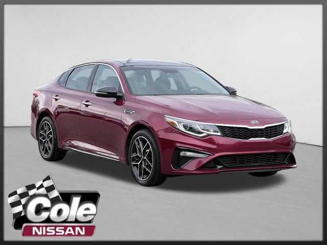 2020 Kia Optima SE's photo