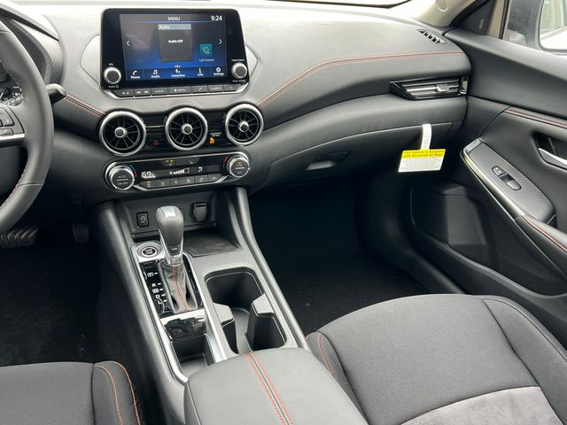 2025 Nissan Sentra SR - Photo 29