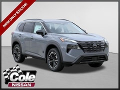 2026 Nissan Rogue Dark Armor SUV