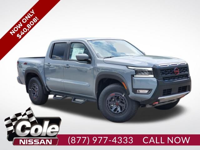 2025 Nissan Frontier Truck 