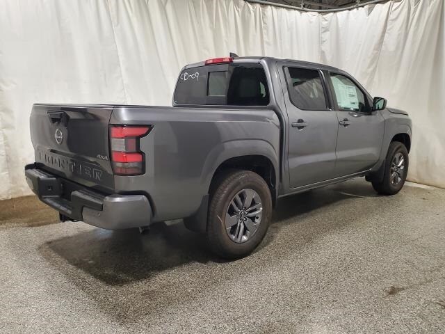 2025 Nissan Frontier SV photo 4