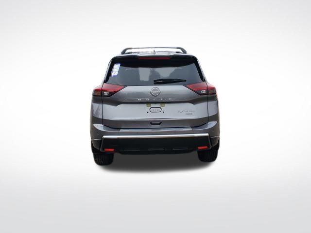 2026 Nissan Rogue Platinum photo 4