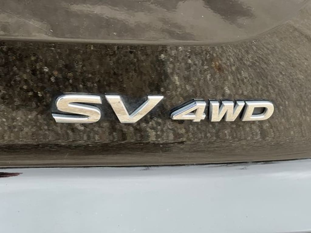 Used 2024 Nissan Pathfinder SV SUV