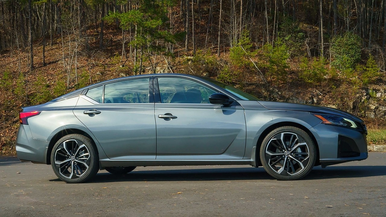 Nissan Altima
