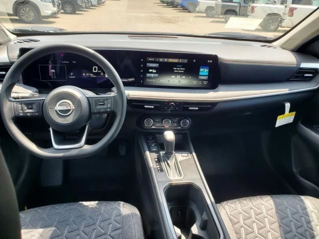 2025 Nissan Kicks SV AWD - Photo 8