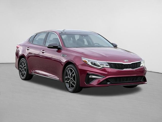 2020 Kia Optima SE's photo