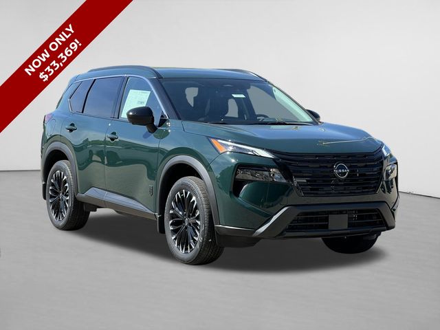 2026 Nissan Rogue Dark Armor AWD's photo