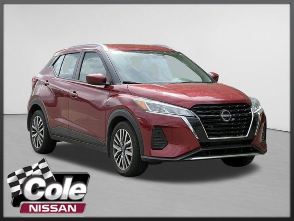 Used 2024 Nissan Kicks SV SUV
