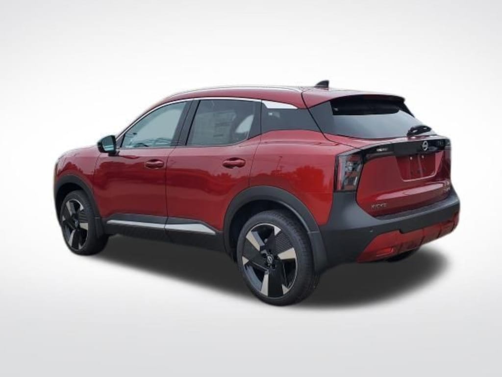 New 2026 Nissan Kicks SR SUV