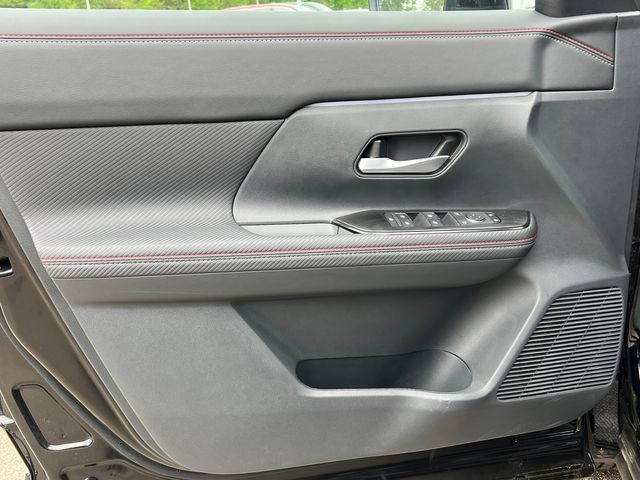 2026 Nissan KICKS SR AWD - Photo 12