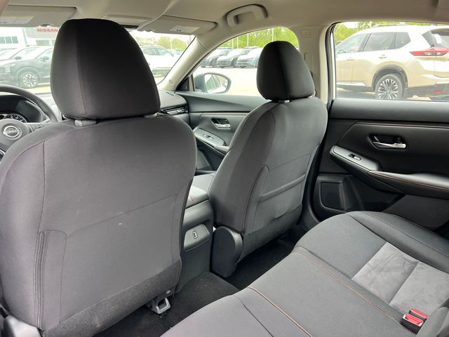 2025 Nissan Sentra SR - Photo 31