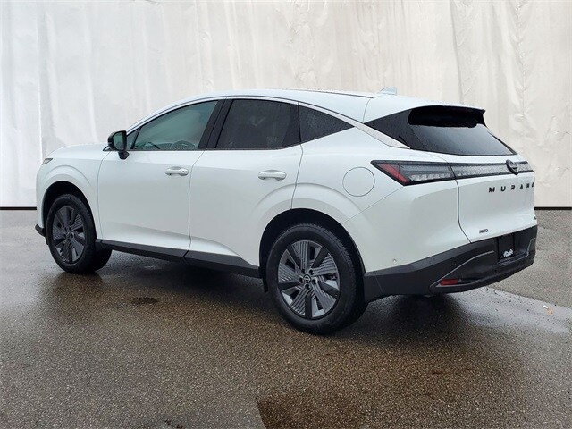 2025 Nissan Murano SL photo 3