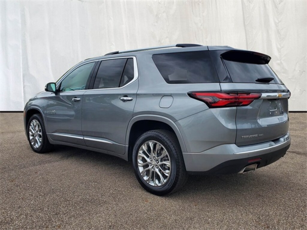 Used 2023 Chevrolet Traverse High Country SUV