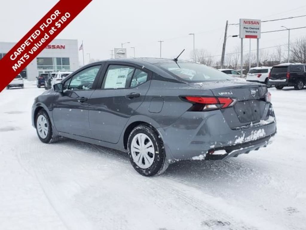 New 2025 Nissan Versa 1.6 S Sedan