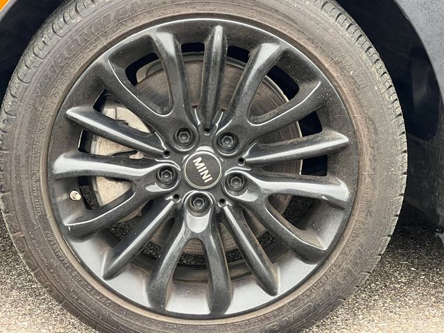 2023 MINI Clubman S - Photo 8