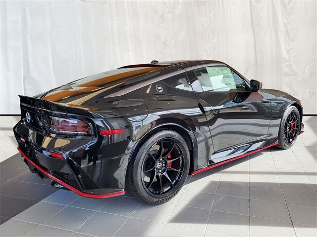 2024 Nissan Z Nismo photo 3