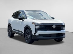 2026 Nissan Kicks SR SUV